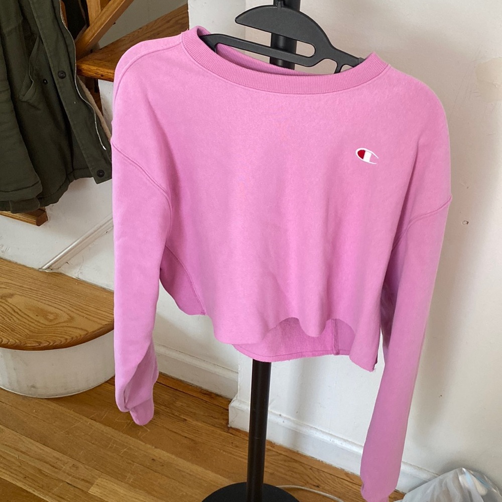 Cropped pink champion crew